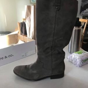 Frye Tania Pull On boot- in Elephant